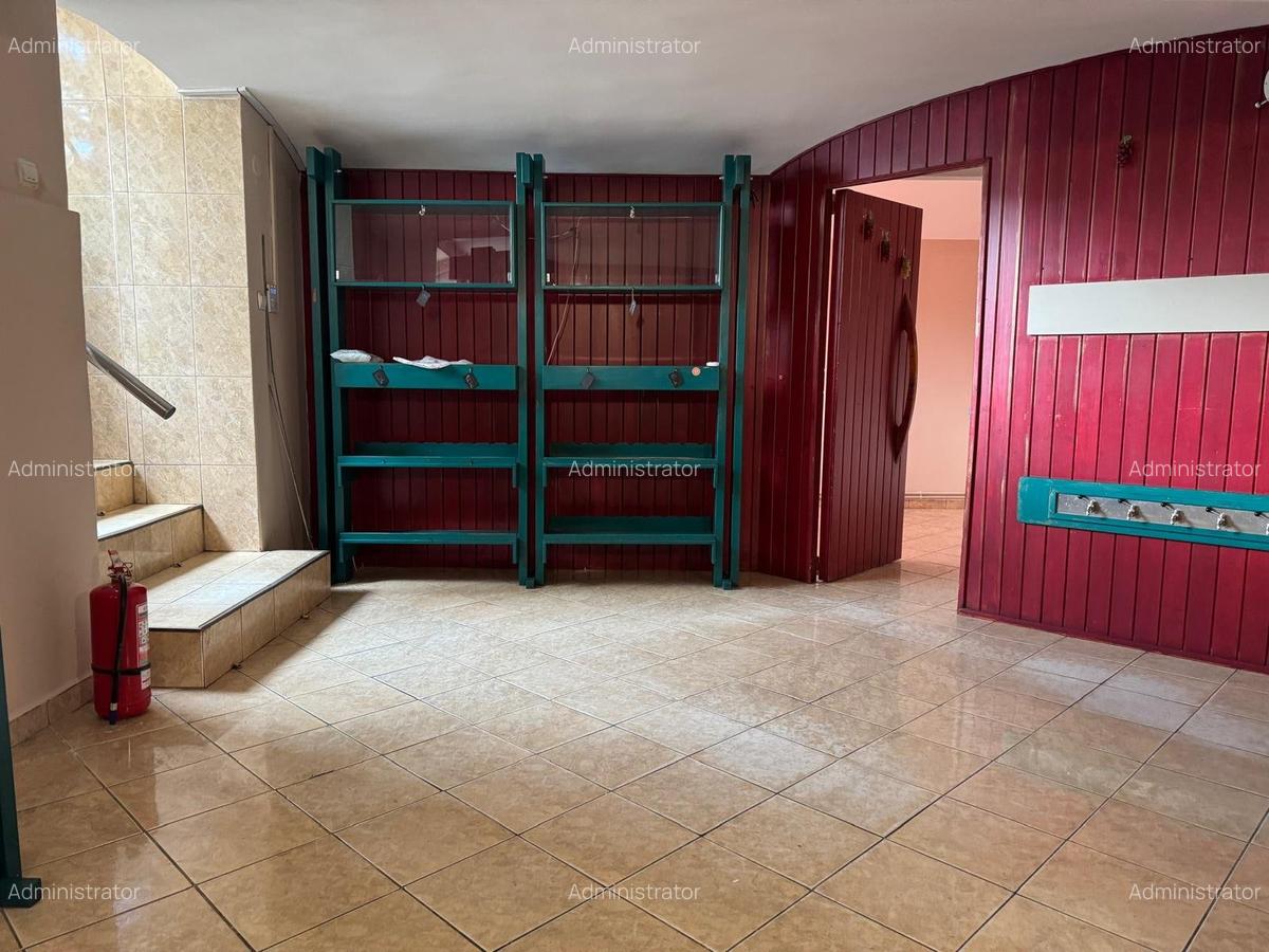 Spațiu comercial, 70 mp în Sinaia - 1