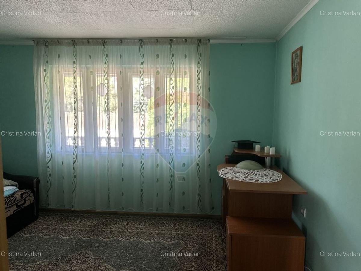Casa / Vila cu 4 camere de vanzare in zona Periferie - 7