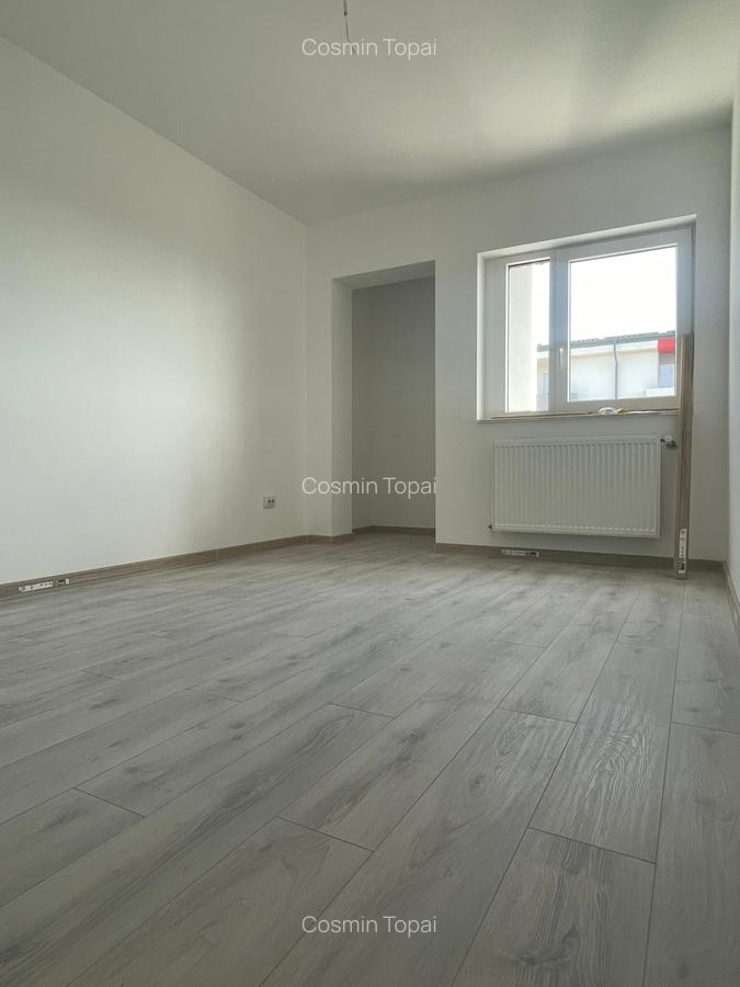 Apartament cu 2 camere decomandat în Apărătorii Patriei - 2