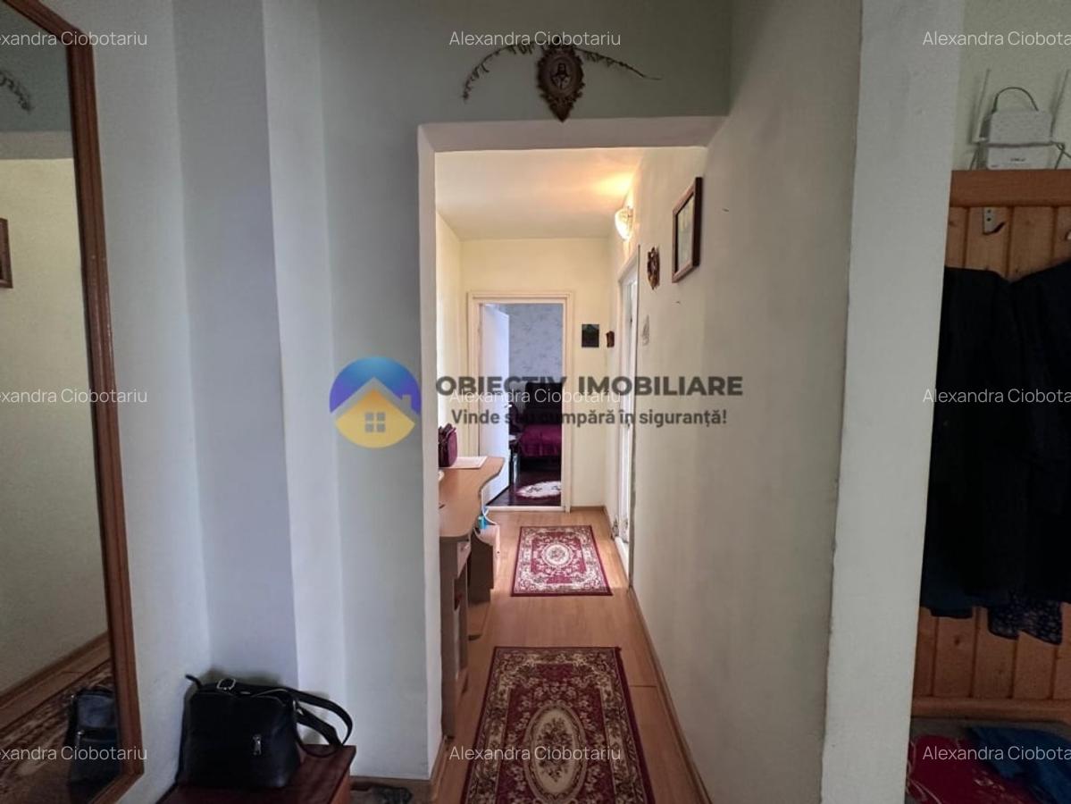 Apartament de vanzare - 2 camere, cartier Precista, etaj 4 - 12