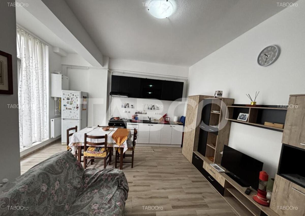 Apartament de vanzare 2 camere prima afisare zona Doamna Sta - 3