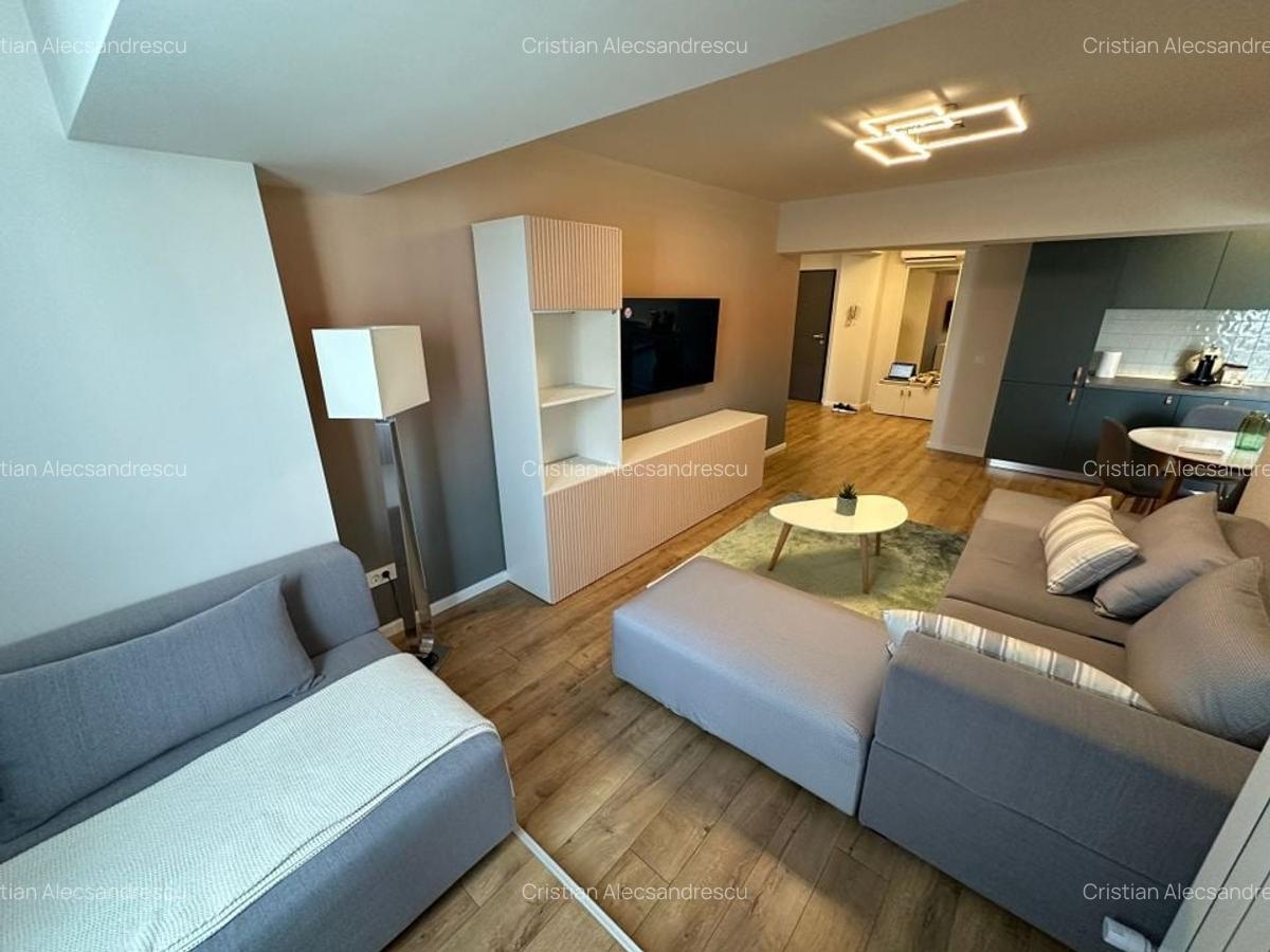 Apartament cu 2 camere semidecomandat în P-ța Unirii - 3