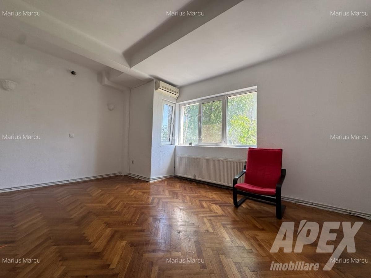 Apartament cu 3 camere semidecomandat, mobilat în Grivița - 10