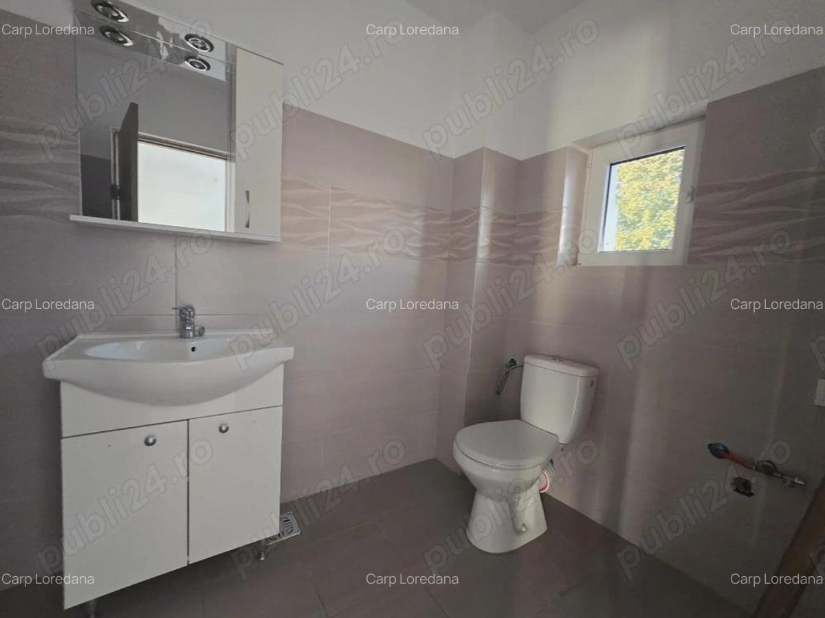 Vila insiruita - 4 camere - 2 bai -semimobilata-posibilitate inchidere bucatarie - 5