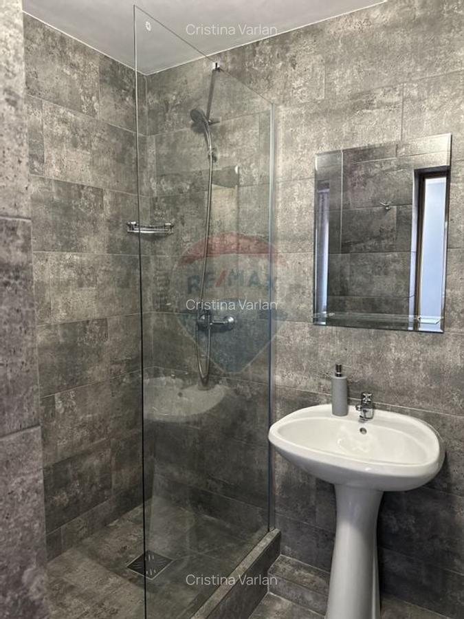 Hotel / Pensiune cu 18 camere de vanzare Durau - 22