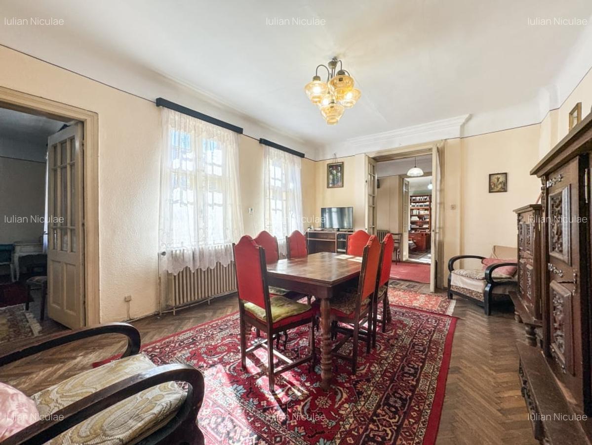 Vila interbelica autentica - Strada Fagaras, zona Spitalul Militar/Stirbei Voda - 6