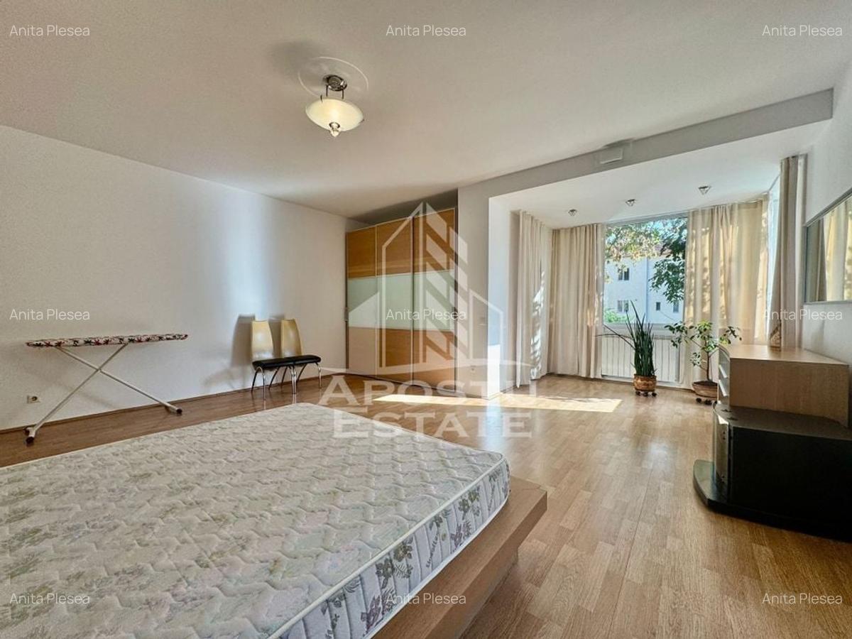 Apartament cu 3 camere semicentral cu o suprafata de 90 mp - 7
