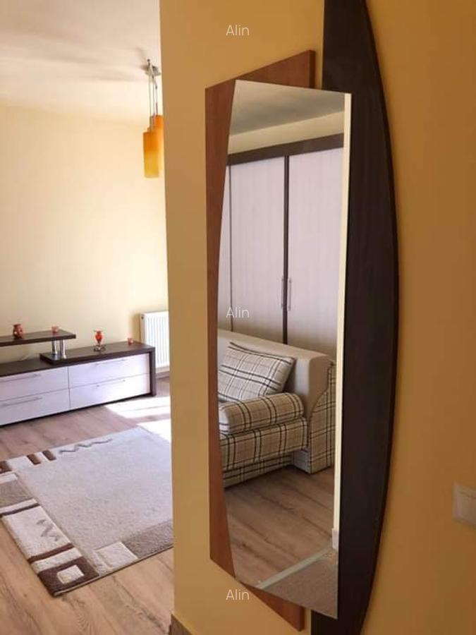 Apartament cu o camera de inchiriat in zona Plopilor,mobilat,utilat,parcare . - 2