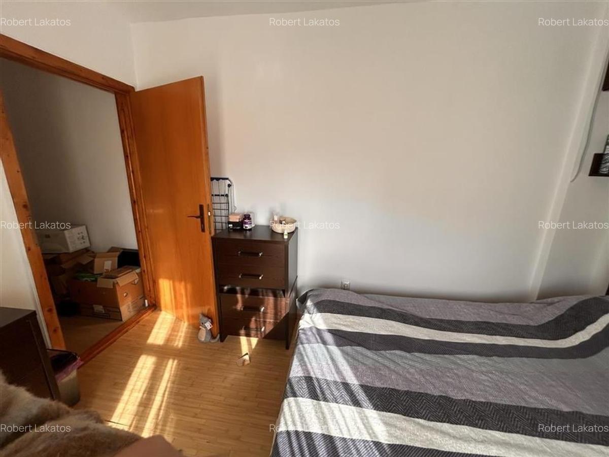 Apartament cu 3 camere decomandat în Rogerius - 6