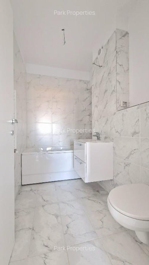 ULTIMUL PENTHOUSE IN SUNLAKE RESIDENCE, COMPLEX DE LUX, VIEW CATRE LAC, PARC - 13