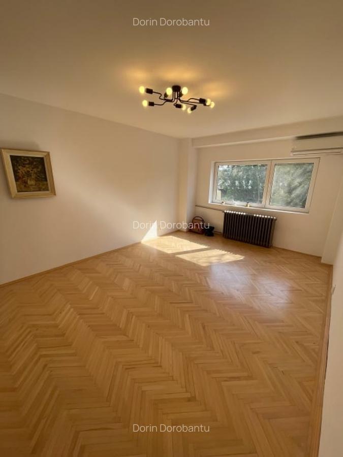 Apartament-4-camere-PALATUL-PARLAMENTULUI - 2