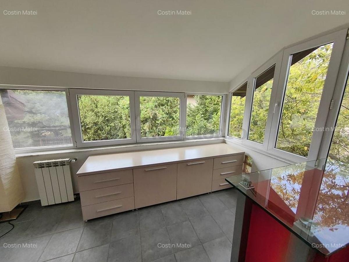 Vilă cu piscina langa British School - 15