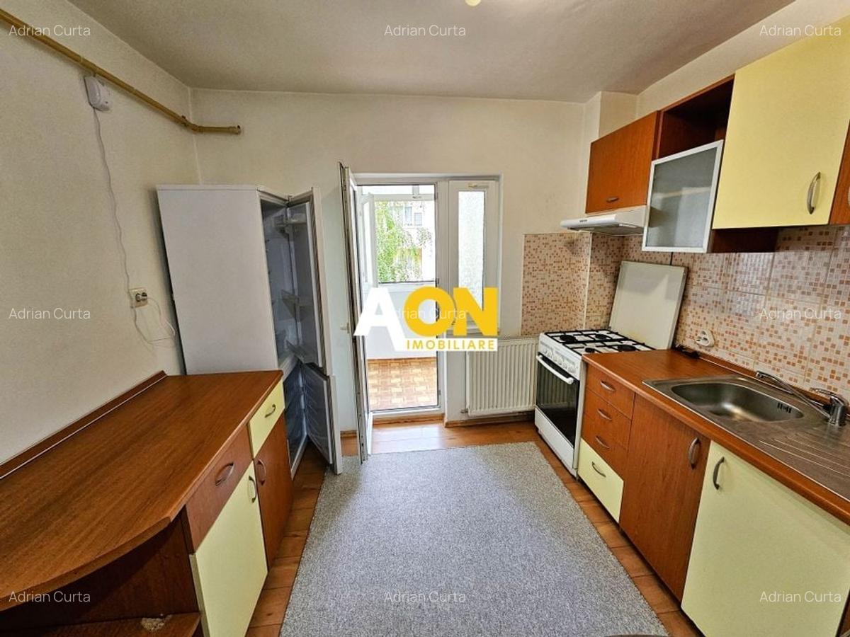 Apartament 3 camere, et.1, cu parcare si boxa, cartier Tolstoi - 3