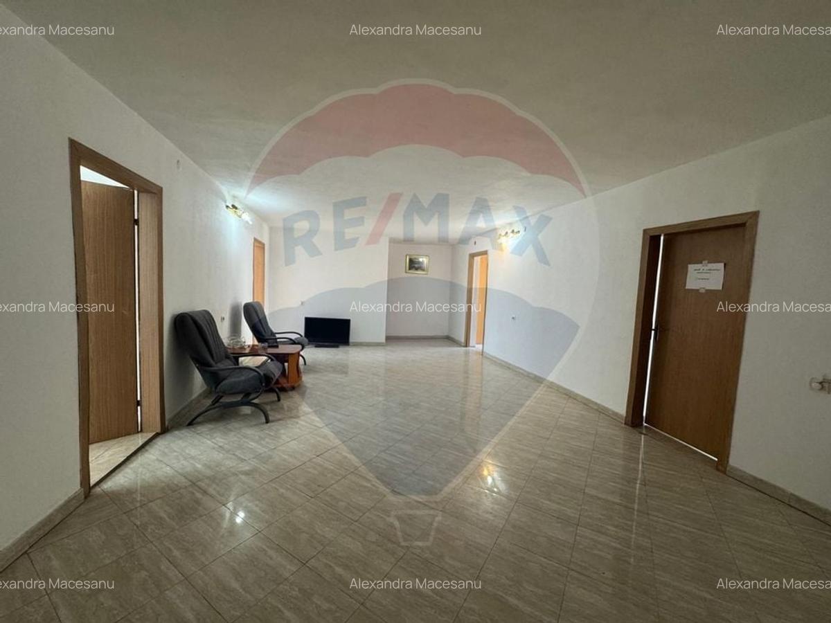 Spatiu comercial de 900mp de vanzare in zona Romanesti - 32