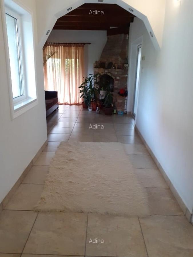 Proprietar vând casă în Dumbravița - 2