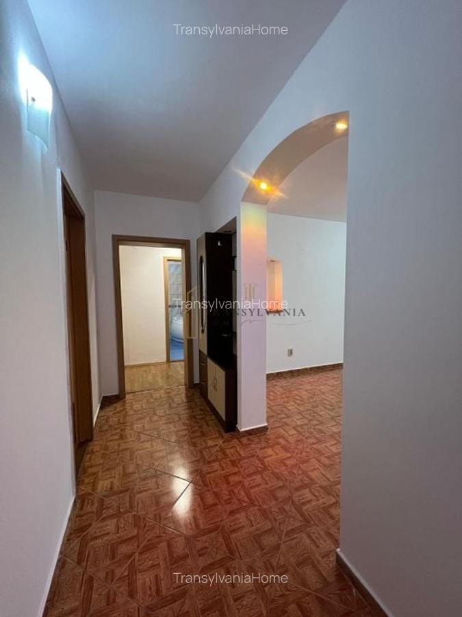 Apartament 4 camere, zona linistita - 14
