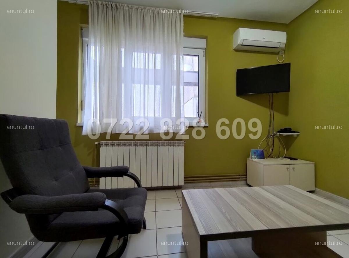 Piata Romana, langa Ambasada Angliei, 4 camere - 3