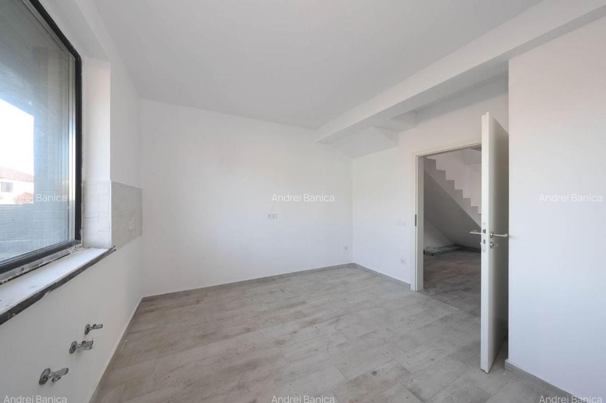 Casă Tip Duplex de Vânzare în Sânpetru | La Poalele Dealului Lempes - 17 Casă Tip Duplex de Vânzare în Sânpetru | La Poalele Dealului Lempes - 17