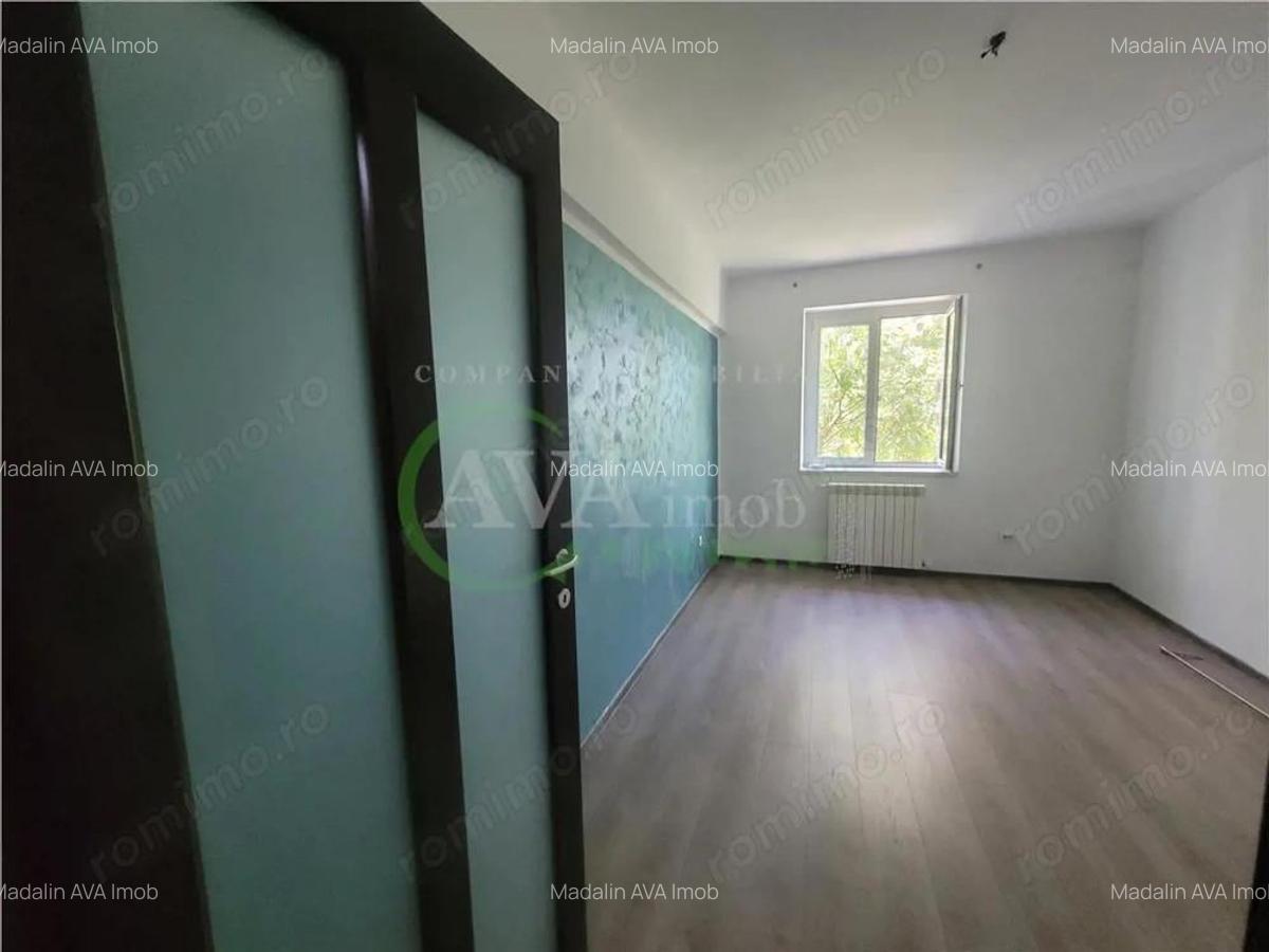 Apartament 2 camere decomandat , zona Narcisa - 4