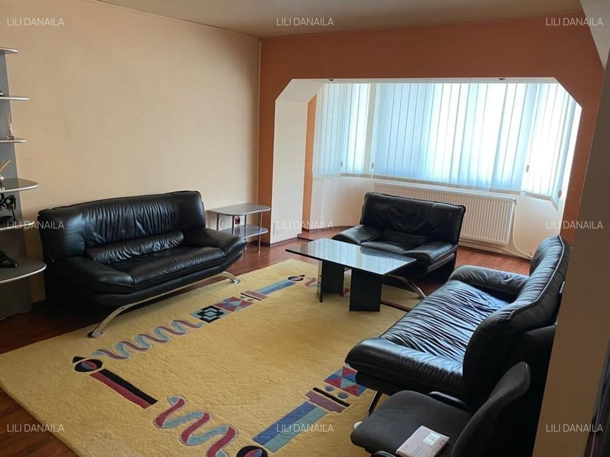 Vand apartament 2 camere zona Spital - 1 Vand apartament 2 camere zona Spital - 1