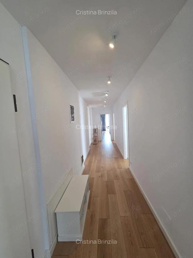 Penthouse 4 camere LUX, vedere parc Cazzavillan, 2 locuri parcare - 13