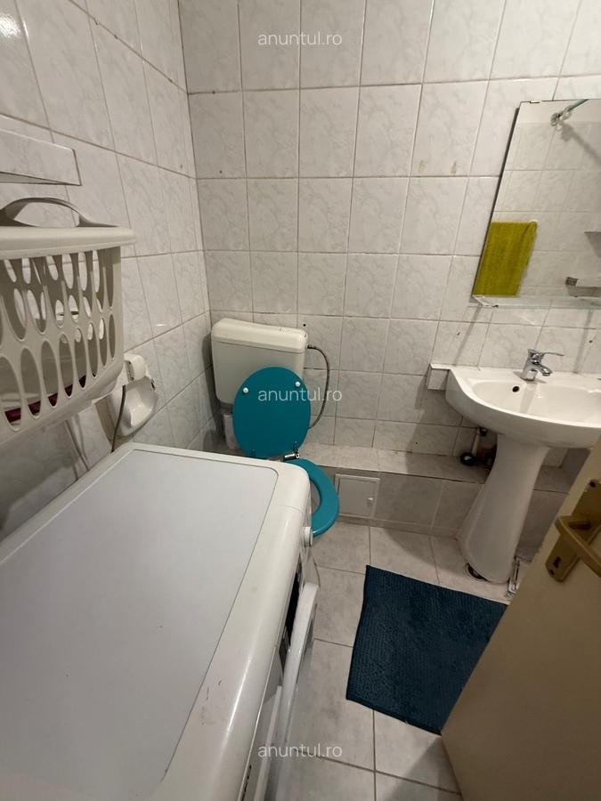 Decebal, Calarasi, Piata Muncii 5 minute metrou, bloc mixt - 1