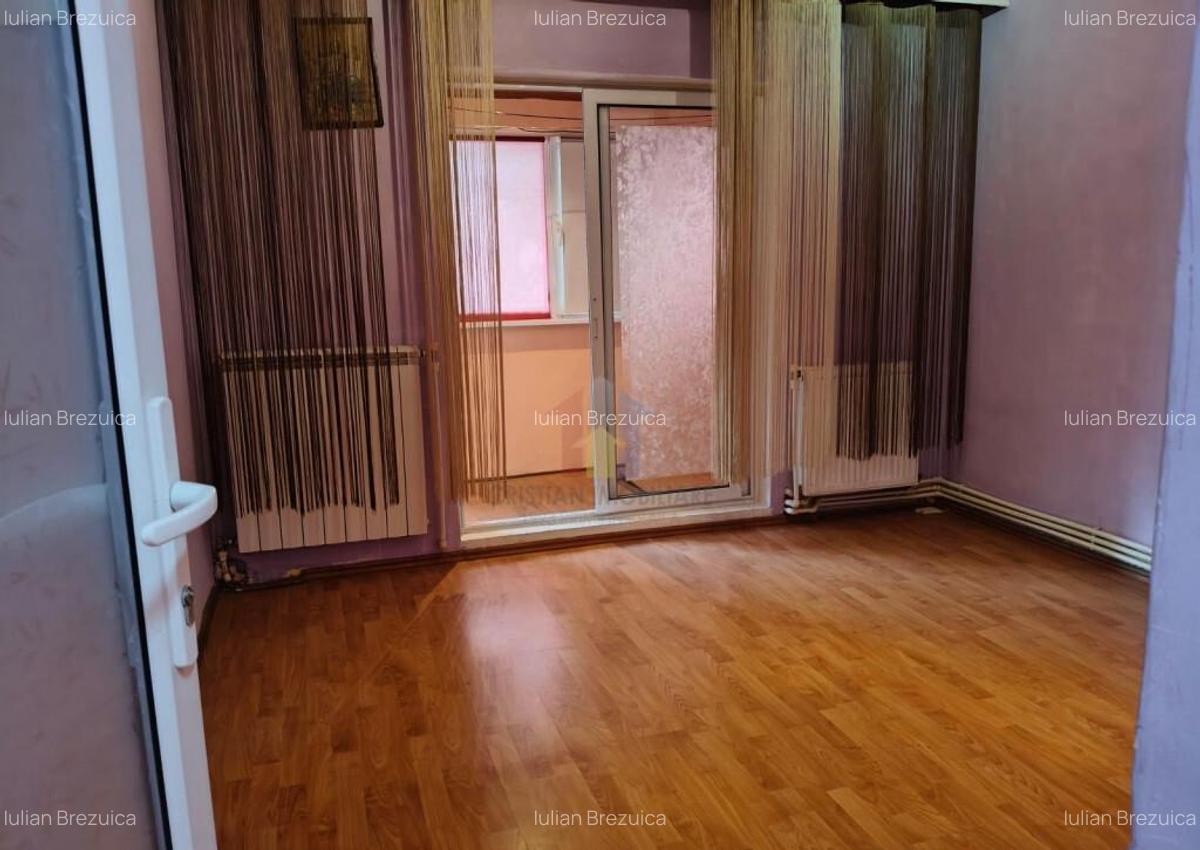 Ap 2 cam, conf 1, Buzaului Parter cu balcon, LIBER - 5