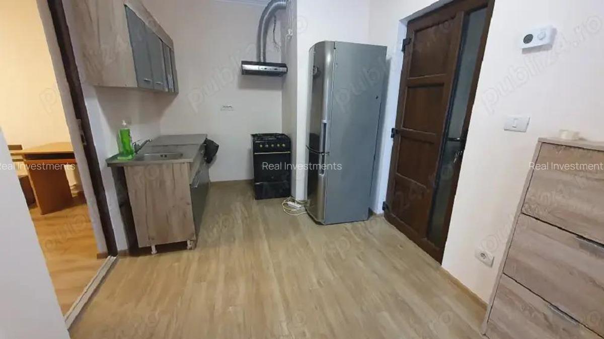 Inchiriez apartament 3 camere zona Parneava - ID : RH-39027-property - 1