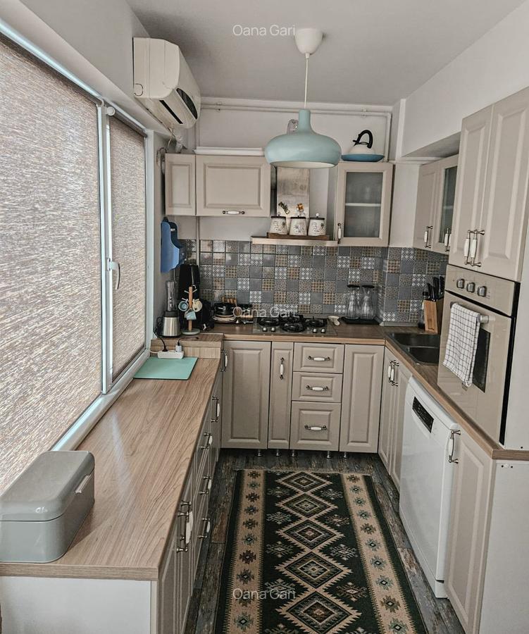 Apartament cu 4 camere decomandat, mobilat în Tomis Nord - 17