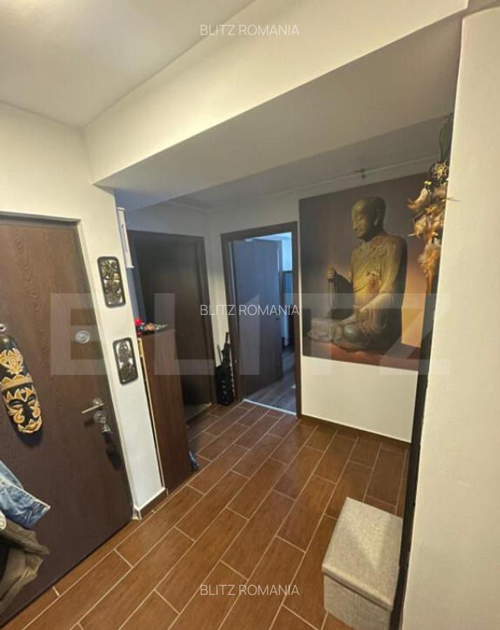 Apartament select in Tractorul , 3 camere , 2 bai , spatios - 2 Apartament select in Tractorul , 3 camere , 2 bai , spatios - 2