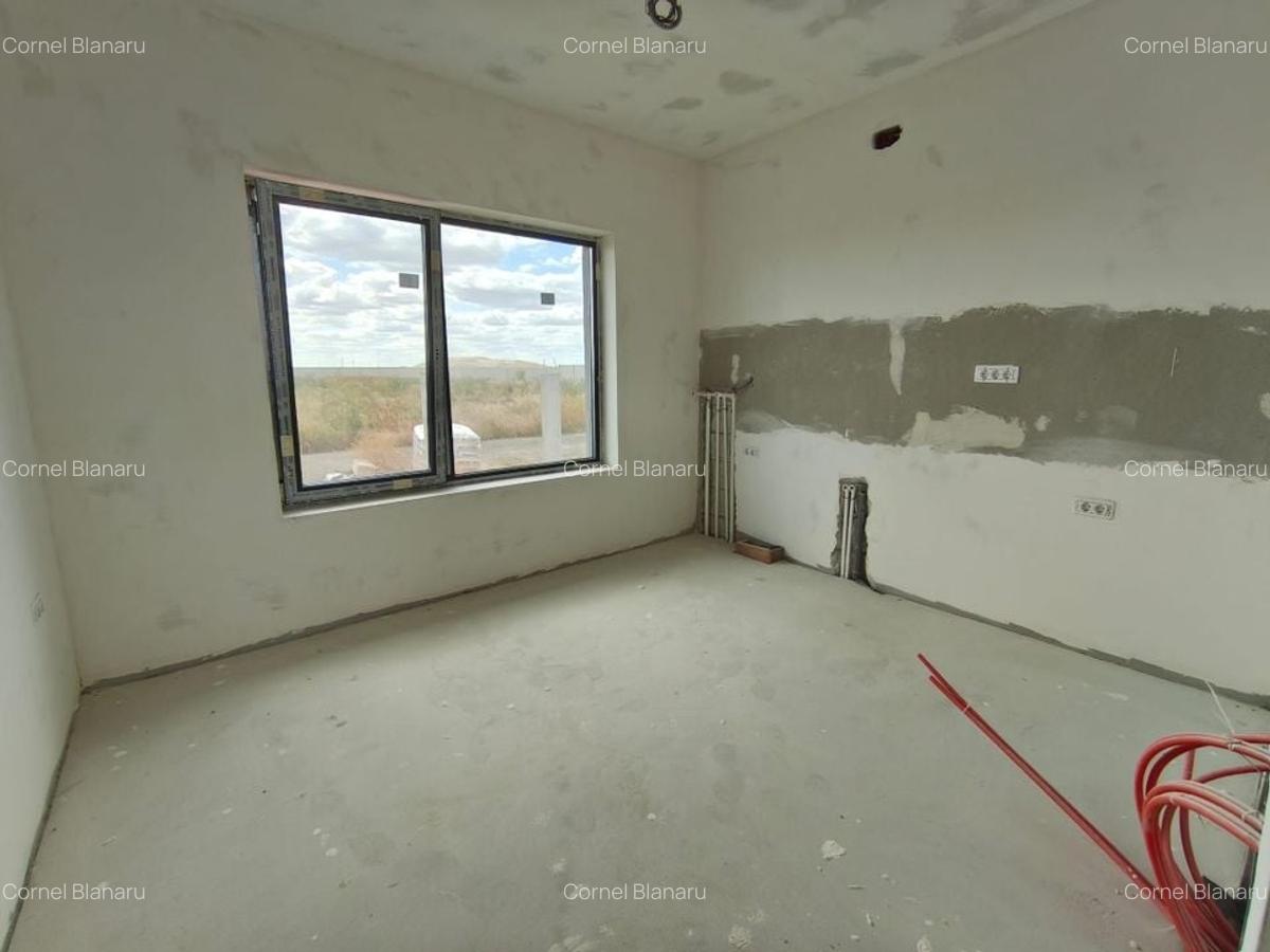 Casa individuala – 3 camere, 2 bai, teren 349 mp - Vidra - 8