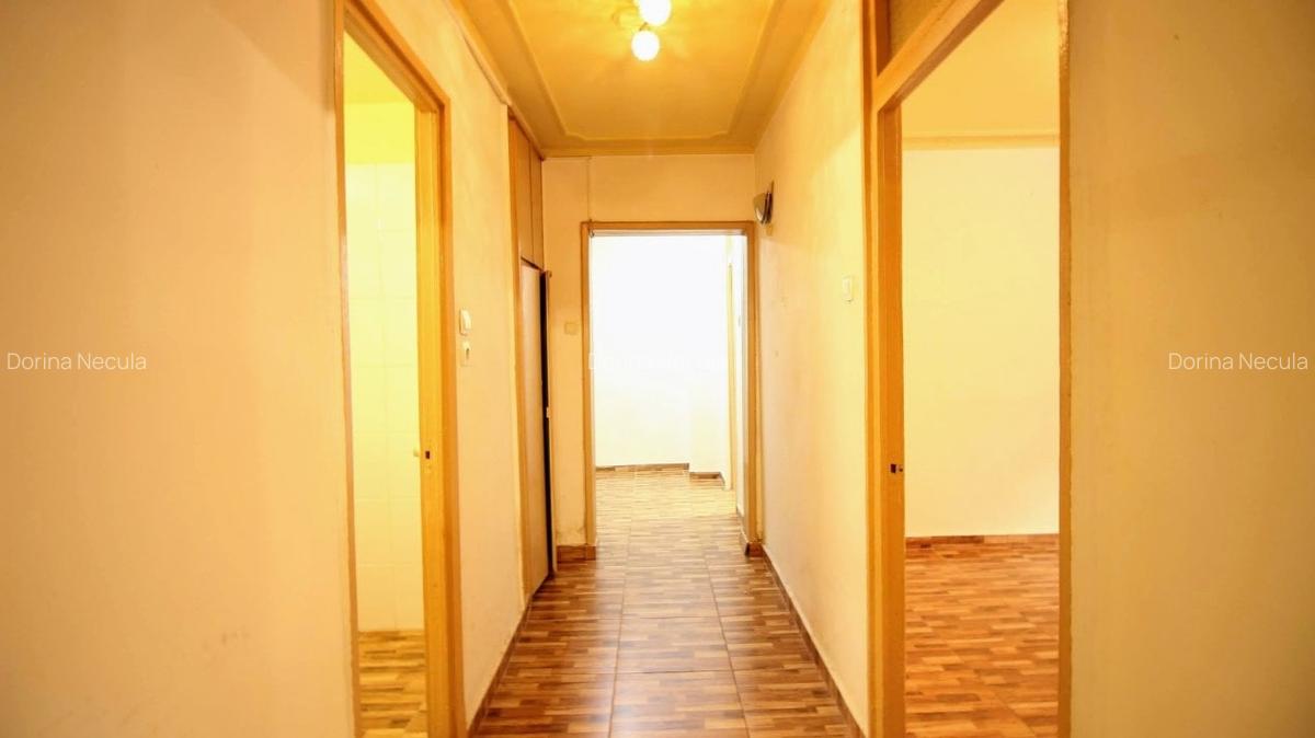 Turda - Parcul Regina Maria, 2 camere, decomandat, parter cu balcon, bloc 1982 - 9