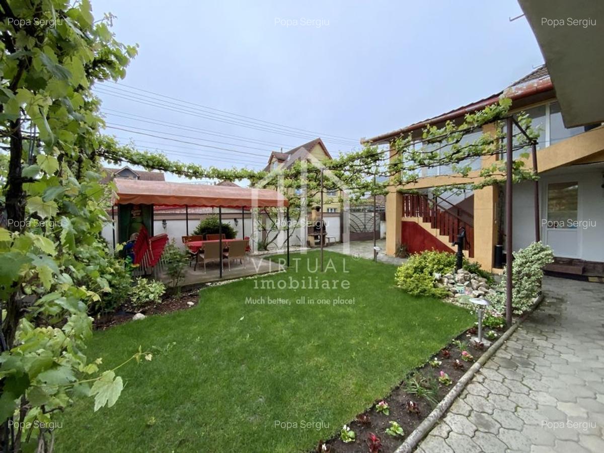 Casa individuala cu 8 camere, teren 360 mp, garaj, pod - 1