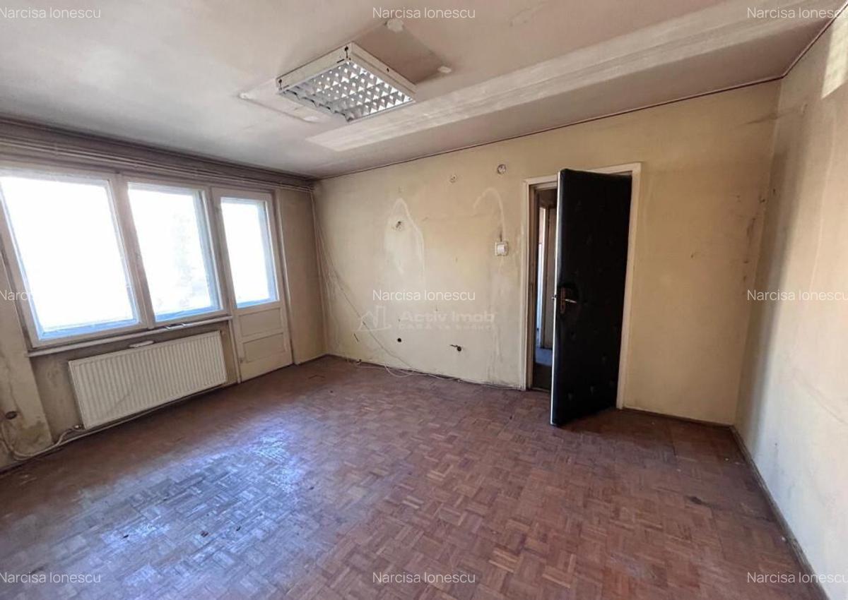 Resita, 3 Cam,cf.1 Semidec.et.1,Central - 14 Resita, 3 Cam,cf.1 Semidec.et.1,Central - 14