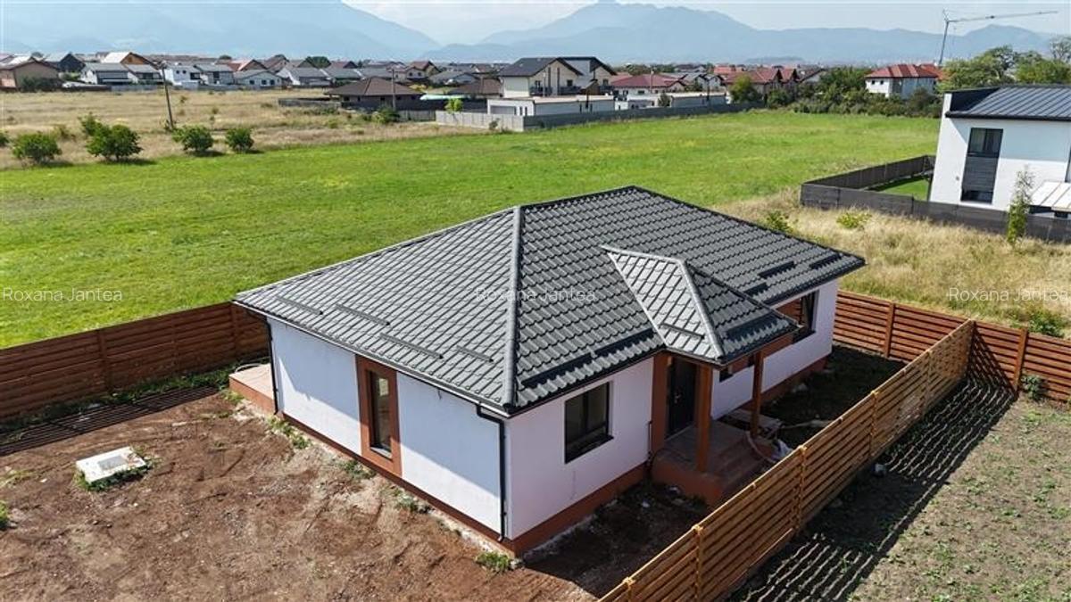 Casa individuala finalizata,  incalzire in pardoseala, Izvor, Brasov - 4