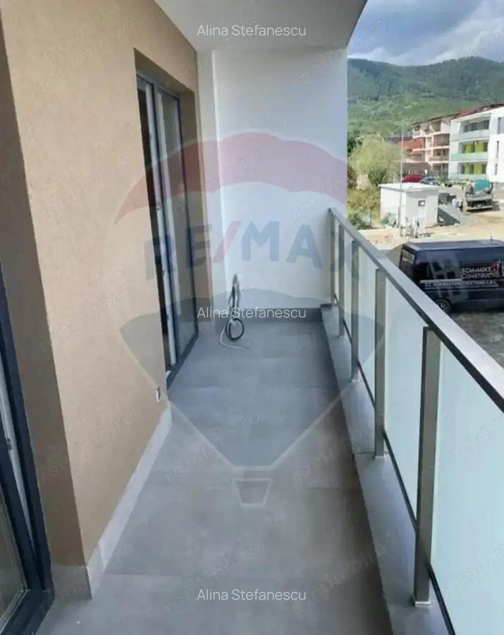 Apartament nou de vanzare , Strada Daliei 3 camere, Et. 1 - 7