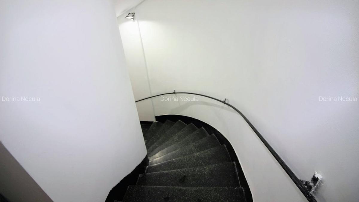 Universitate, garsoniera mobilata complet, etaj 1/8, afacere la cheie Airbnb - 15