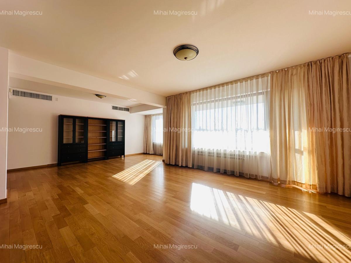 Apartament cu 5 camere decomandat, mobilat în Kiseleff - 3