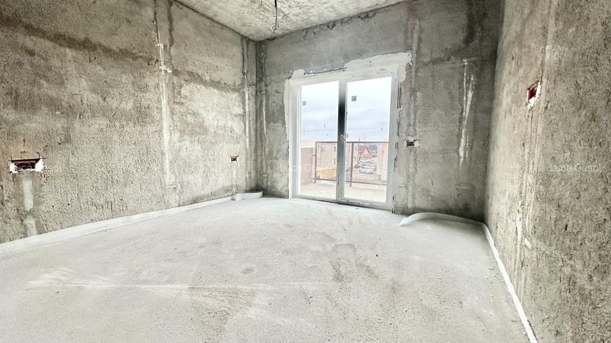 Apartament 3 camere si 2 bai - 66 mp utili - Mosnita / Calea Urseni - 9