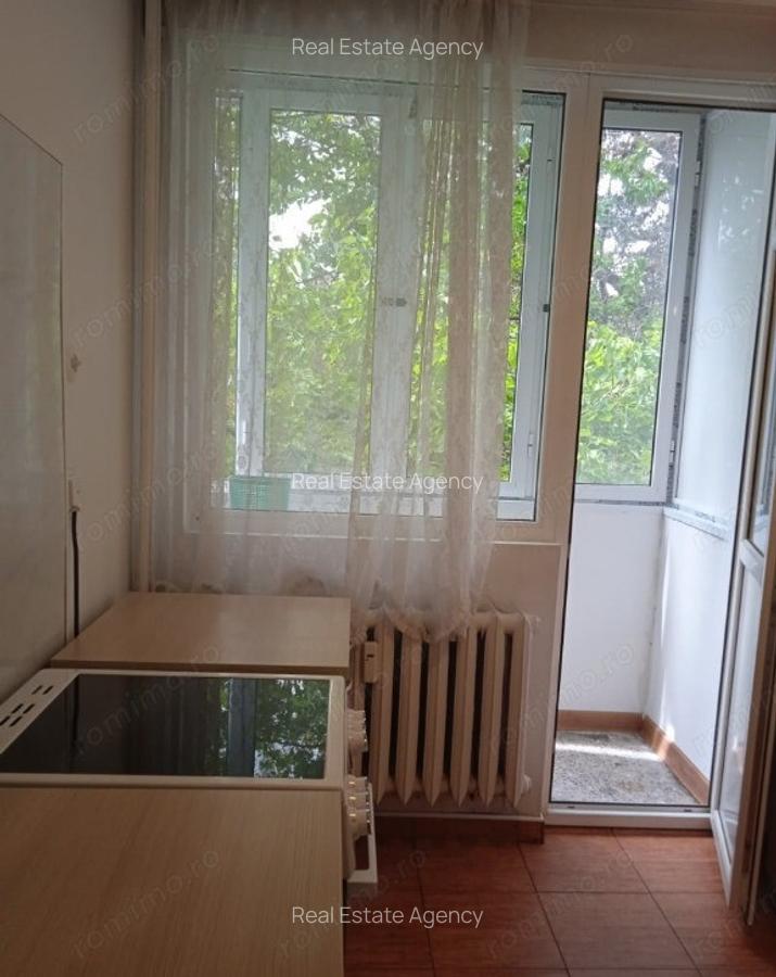 Apartament cu 2 camere in zona Piata Doina - 6