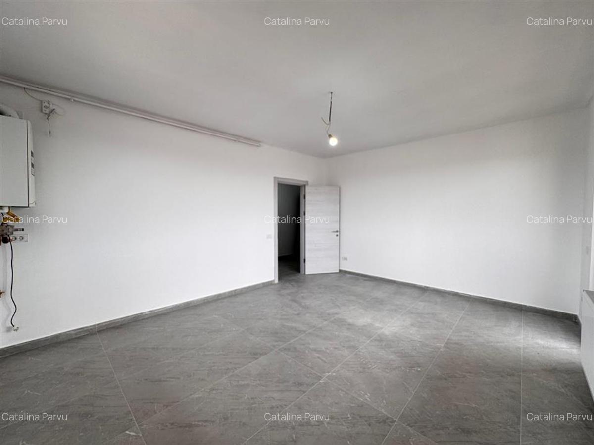 Apartament cu 2 camere decomandat în Titan - 4