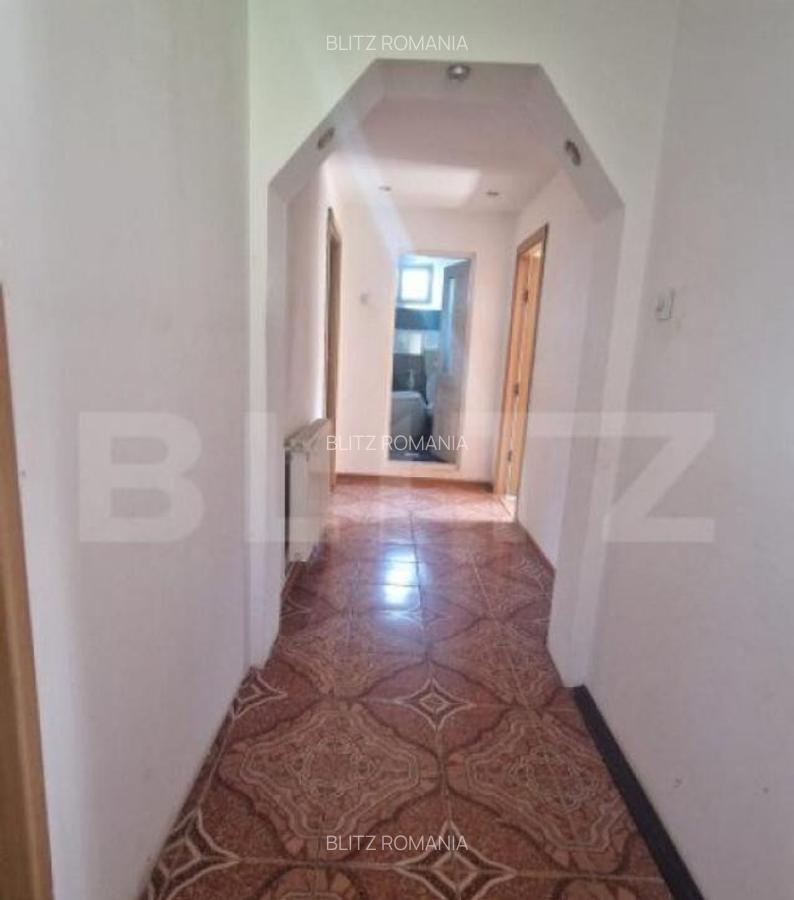 Casa PREDELUT , 4 camere - 12