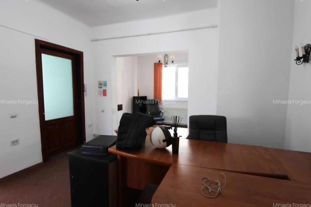 Apartament in vila la etajul 1. Cotroceni. Garaj in proprietate - 11