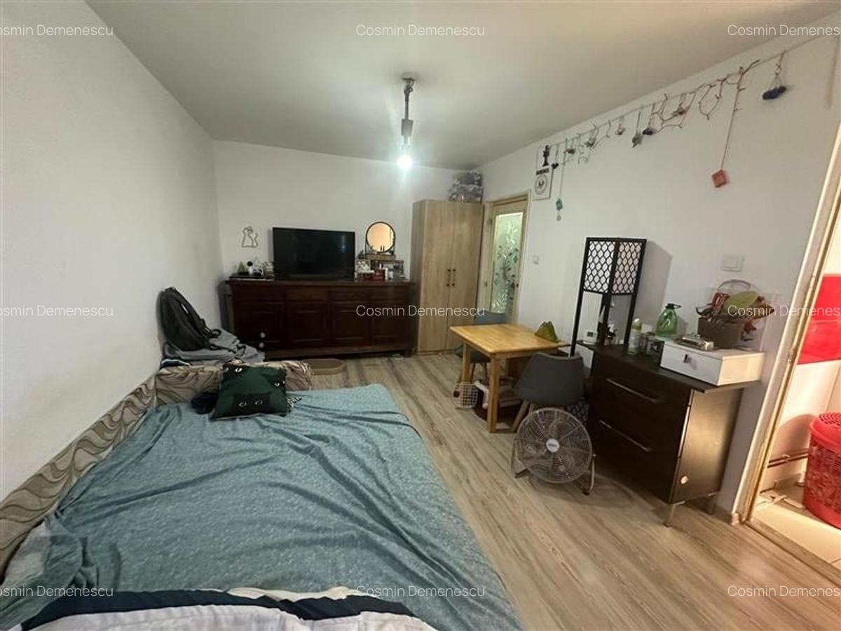 Garsonieră semidecomandată în Girocului - 8