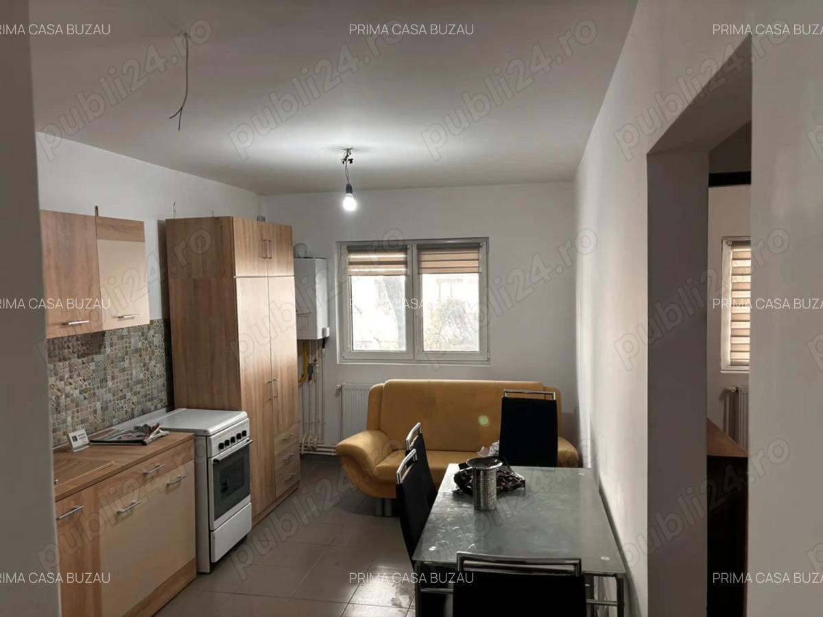 Apartament 2 camere de vanzare Zona Bro?teni Aleea Sporturilor 55 mp | Renov at, mobila - 3