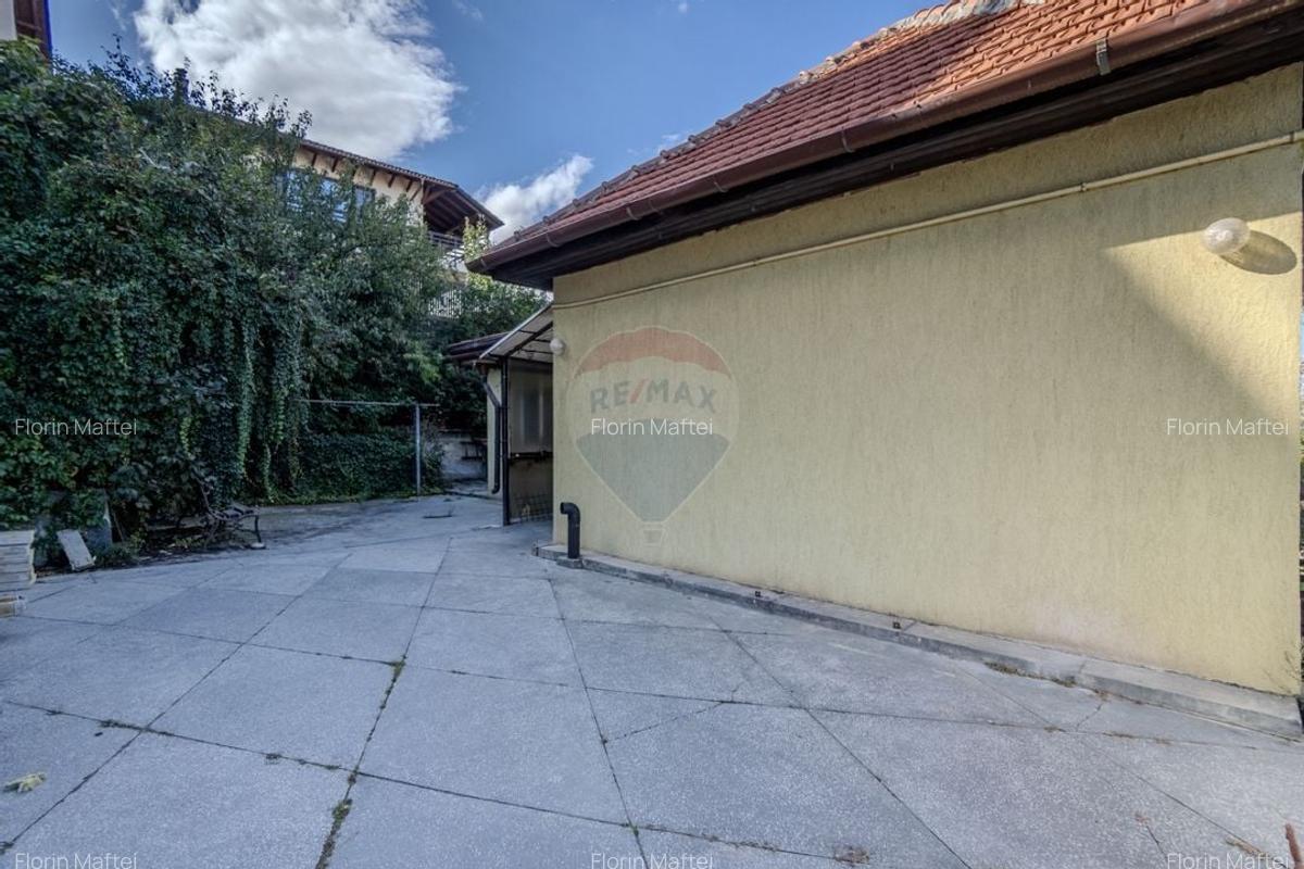 Casa individuala cu doua unitati locative. Zona Horia-Closca-Crisan - 48