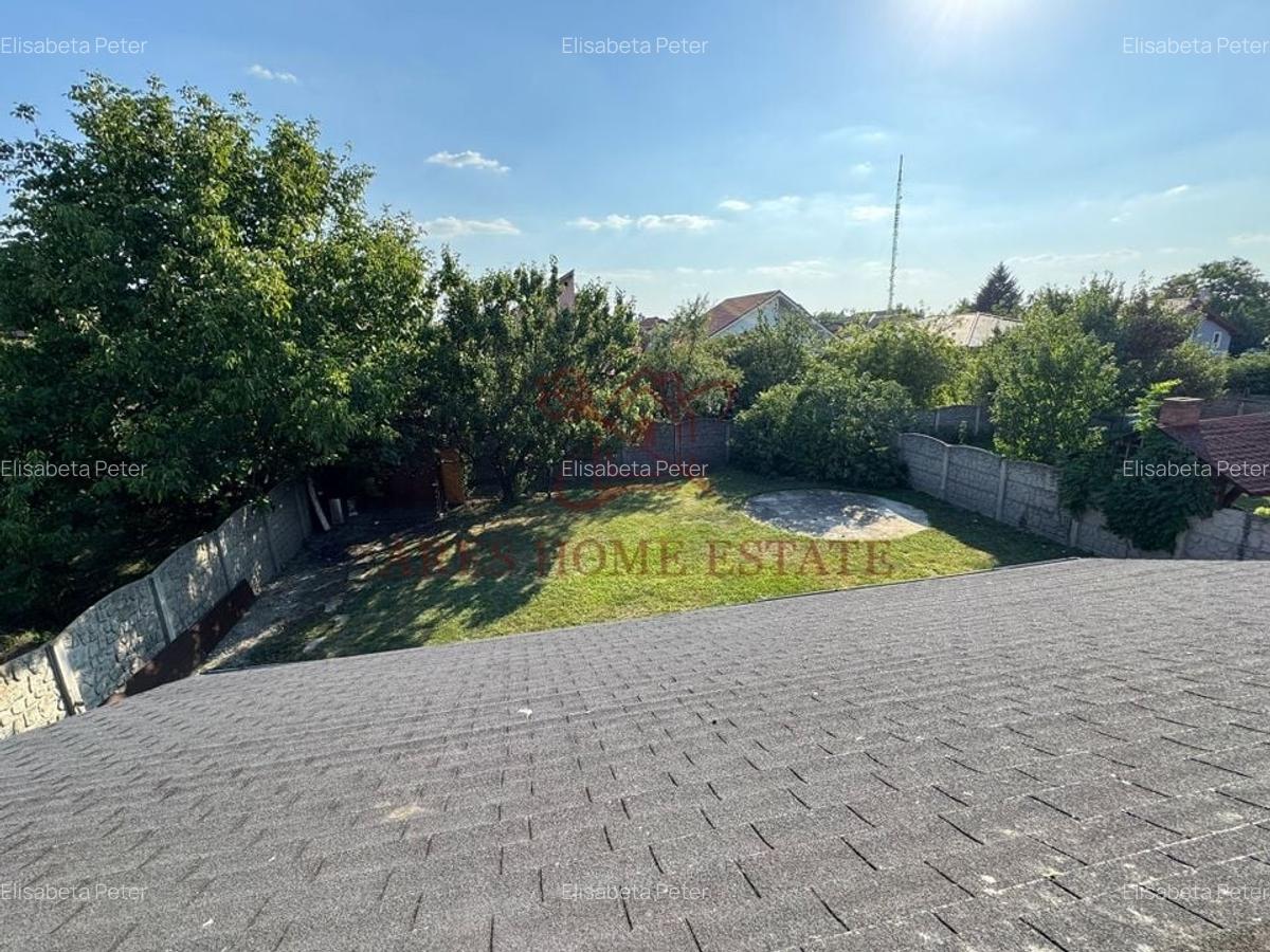 Casă individuală, 5 camere, garaj si curte, comision 0 - 12