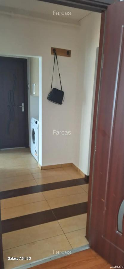 Inchiriez apartament 2 camere - 7