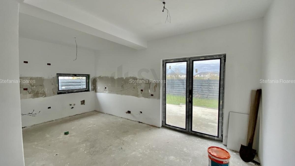 REV2002472 VIla de 4 camere Corbeanca cu vedere lac - 4 REV2002472 VIla de 4 camere Corbeanca cu vedere lac - 4