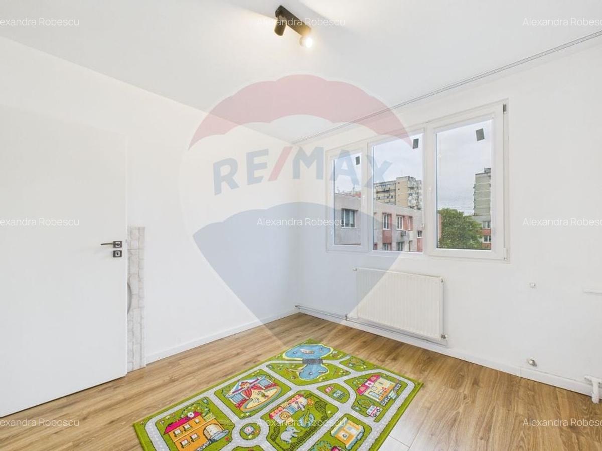 Apartament cu 4 camere de vanzare - Rahova - 10